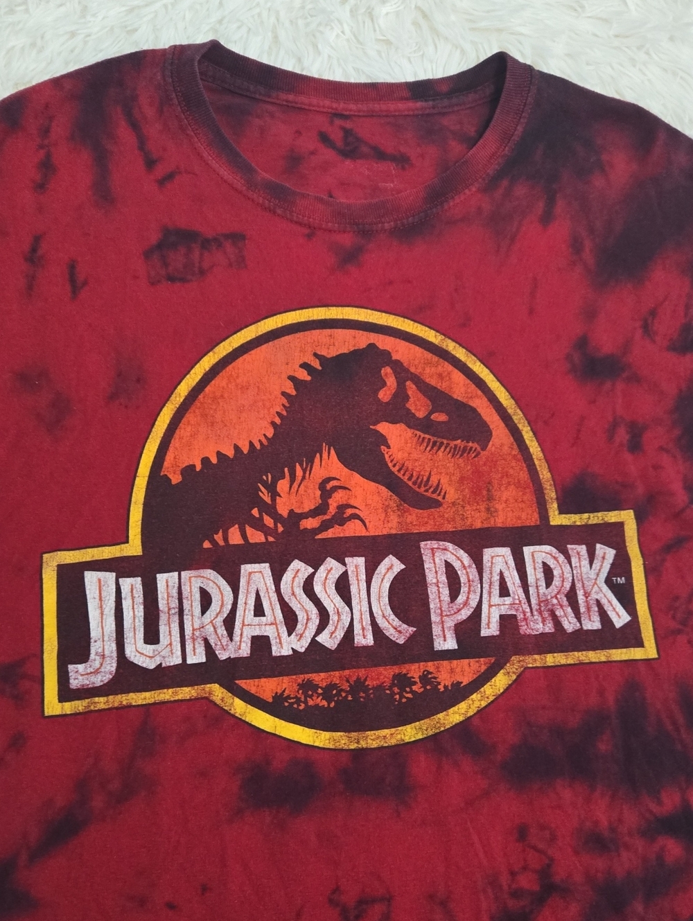 Jurassic Park Red Black Tee Size M